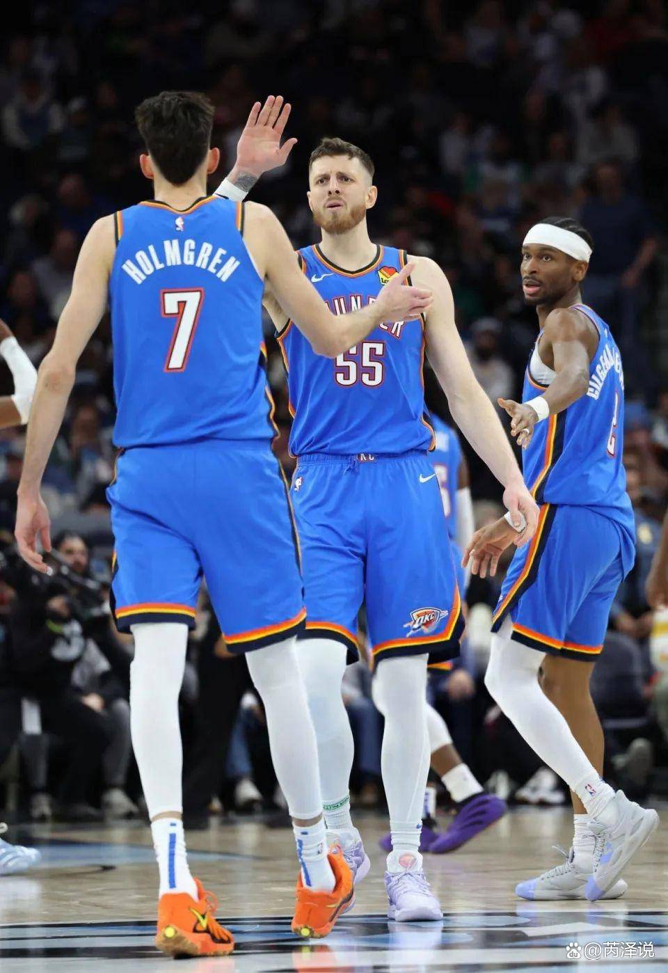 [英超]枪手继续领跑 维拉人连胜纪录遭终结